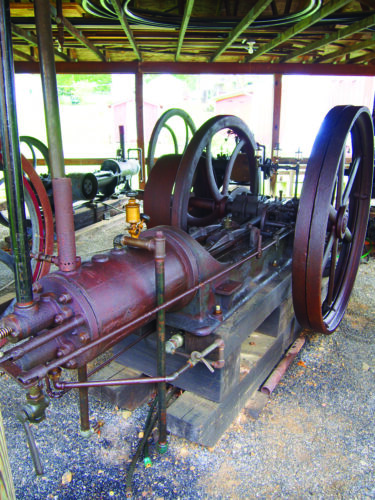 engines-restoration-antiques